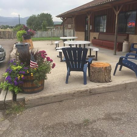 Butch Cassidy'S Hideout Motel Circleville Exterior foto