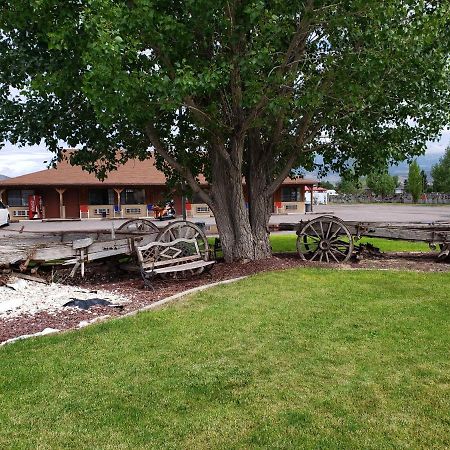 Butch Cassidy'S Hideout Motel Circleville Exterior foto